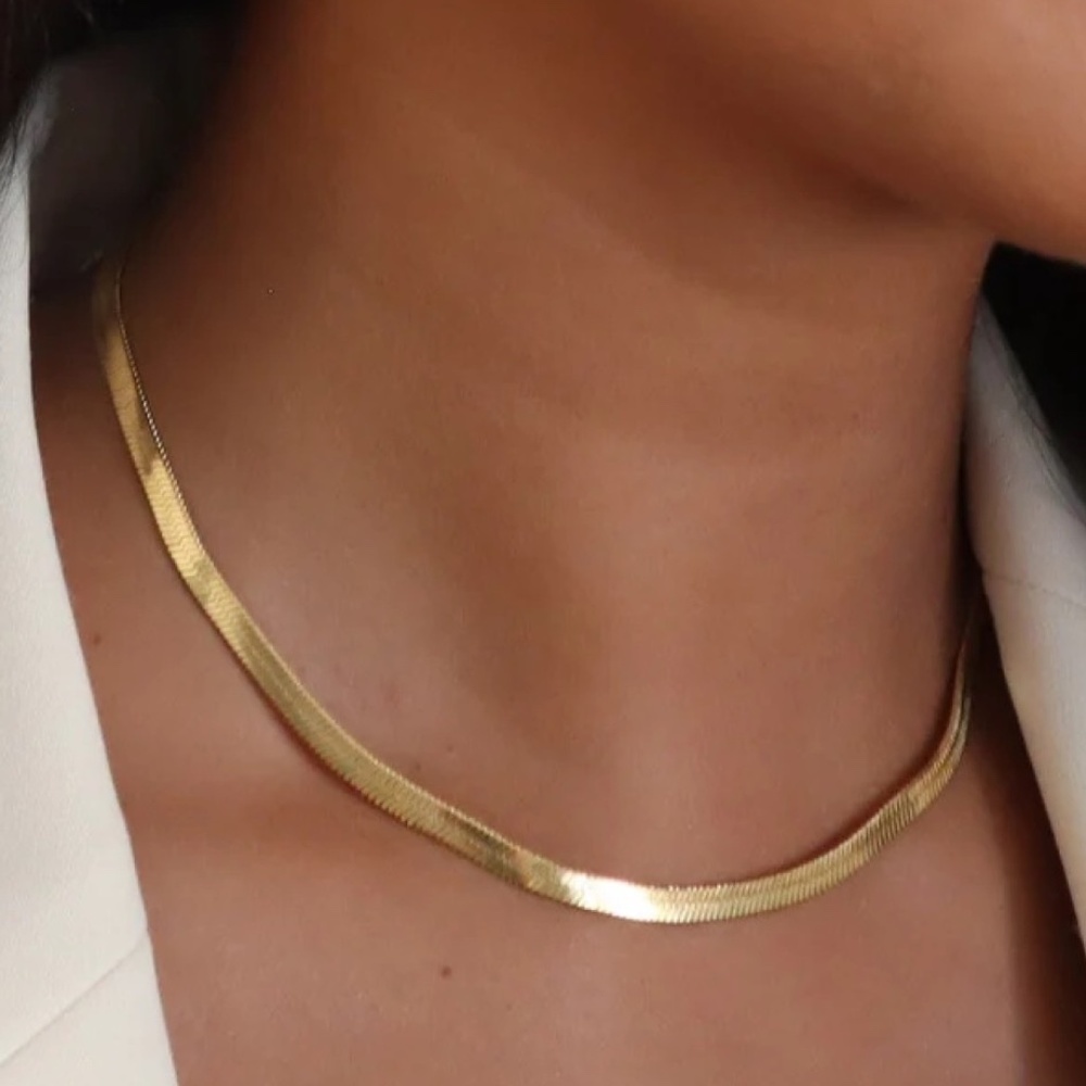 18K gold plated stainless steel herringbone necklace. Tarnish free, waterproof